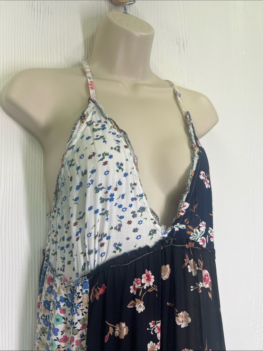 Paani - Bohemian Floral Patchwork Tiered Sleeveless Midi Dress Size Small - Picture 3 of 12